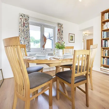 Vakantiehuis 3 Bed In Sz007 *